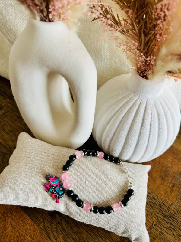 Bracelet breloque éléphant rose
