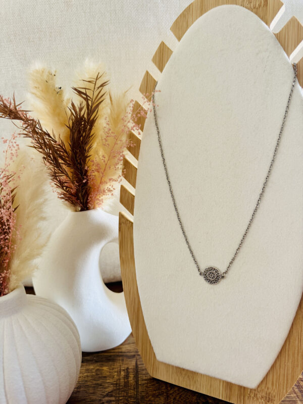 Collier Lina