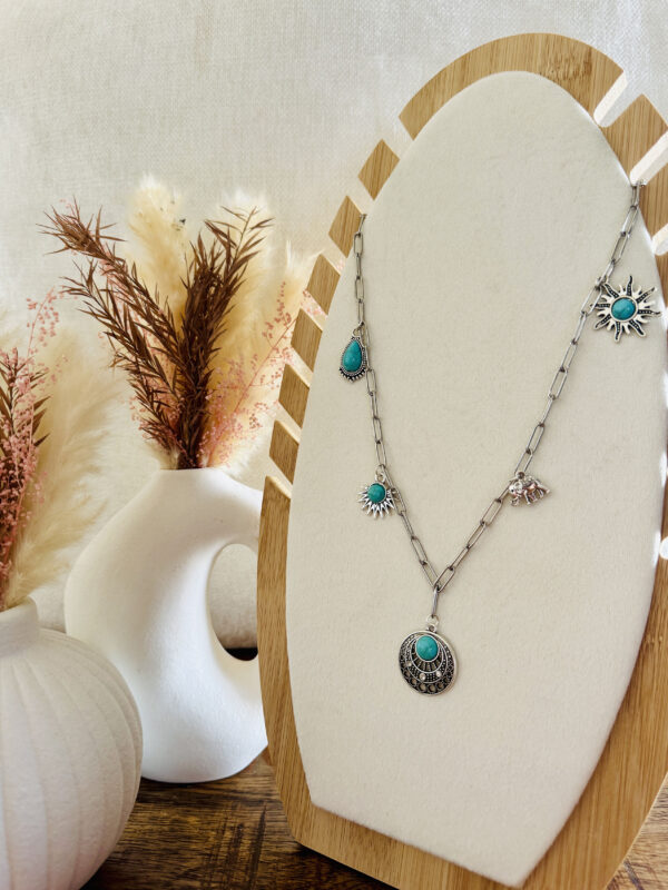 Collier Livia